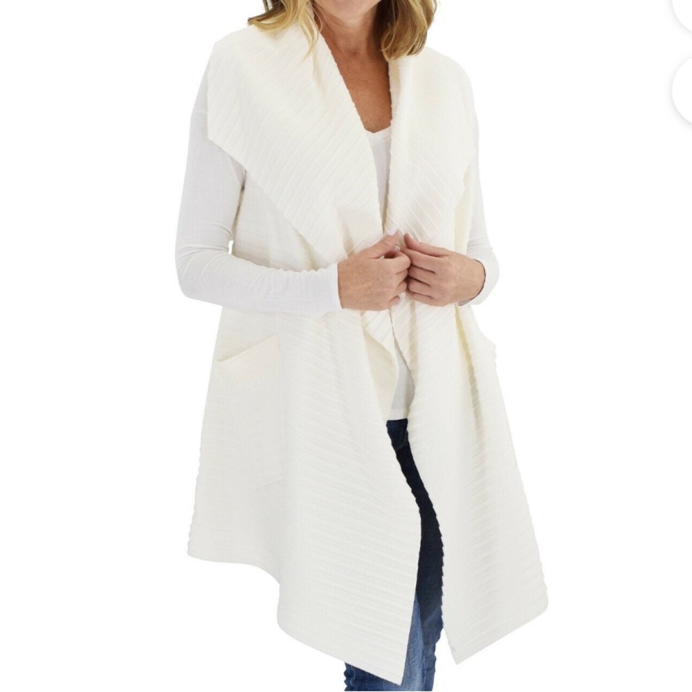 Le Moda Women's Sleeveless Pleated Open Front Fleece Vest‎ Cardigan. Size S-L